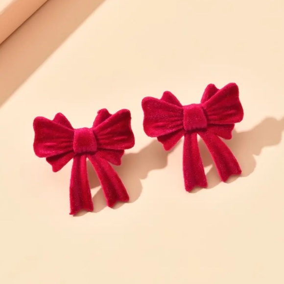🌼 Red Bow Stud Earrings - Picture 5 of 5